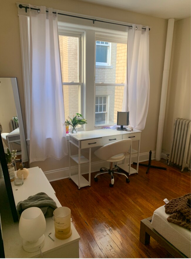 9 Gardner St unit 4, Boston, MA 02134 - photo 2