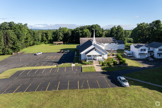 Calvary Baptist Christian School is located in Easthampton, MA.
