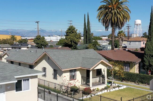 Ranch-style homes are perfect for families in Maywood.