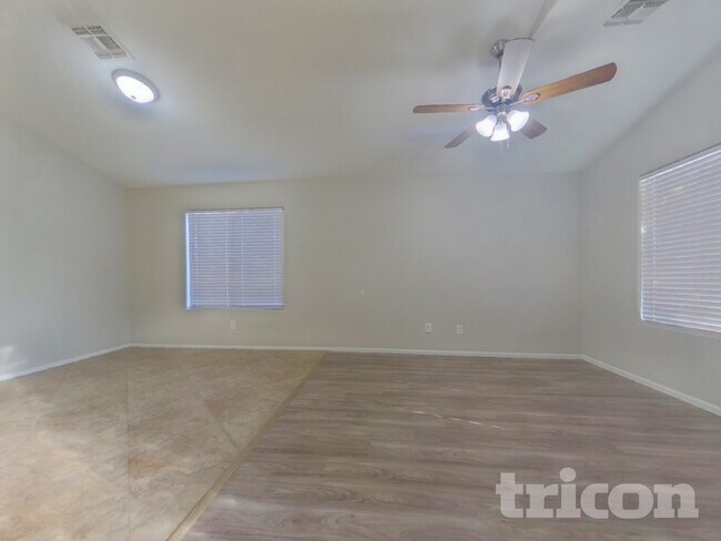 2116 S 160th Ln, Goodyear, AZ 85338 - photo 4