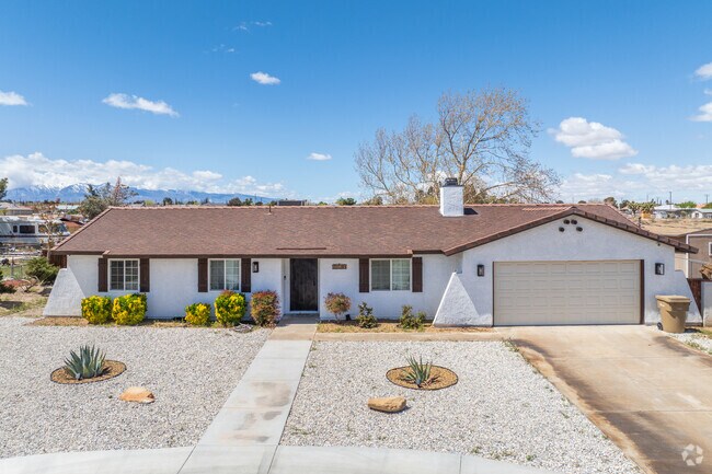 Golden Arrow Ranchos housing market primarily consists of ranch-style homes, many of which have Spanish architectural influences.
