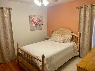 3110 Lincoln Ave, Parma, OH 44134