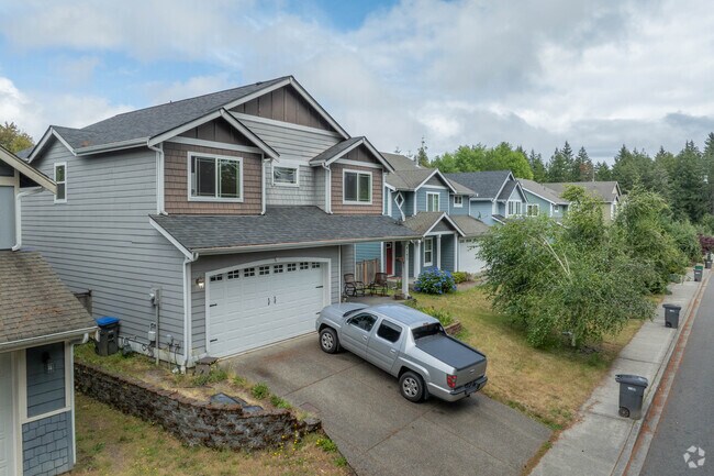Bethel is populated by many newly built Craftsman-style homes.