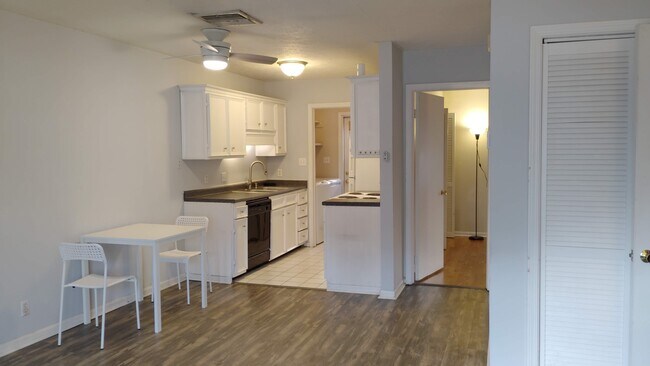 502 Oak Circle Dr unit C5, Myrtle Beach, SC 29588 - photo 2