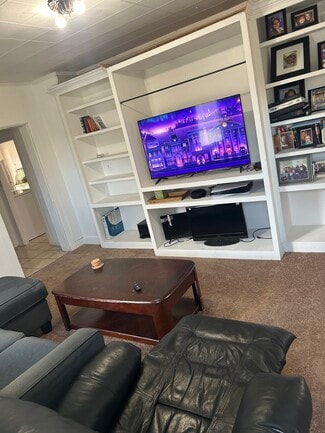 30 Wall St Unit 30 Wall Stret Floor 2B, Coventry, CT 06238