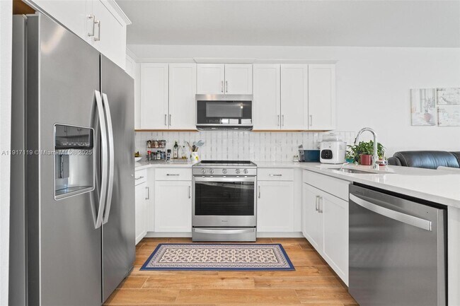 210 SW 170th Ave, Miramar, FL 33027 - photo 7