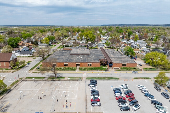 Franklin Elementary School is part of the Council Bluffs Community School District.