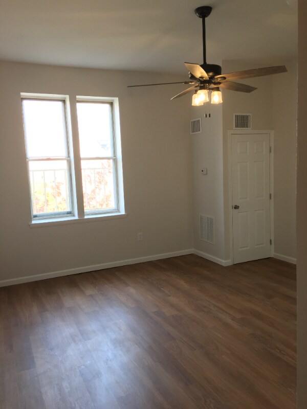 810 St Paul St Unit 305, Baltimore, MD 21202