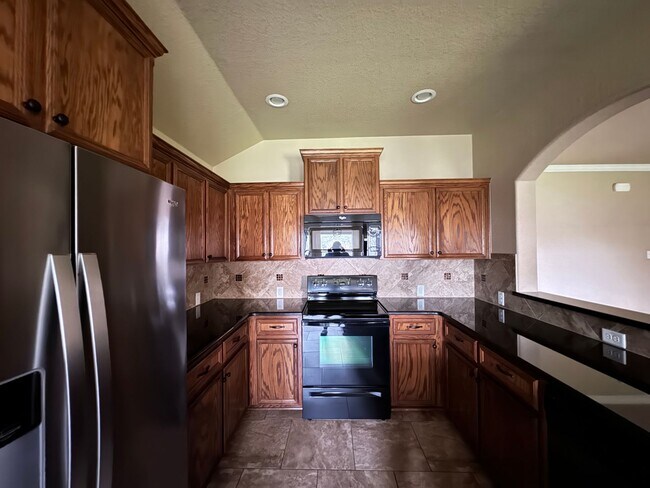 708 Cody James Dr, Killeen, TX 76542 - photo 7