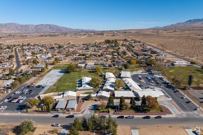 Mariana Academy has dozens of effective and excellent teachers and staff.