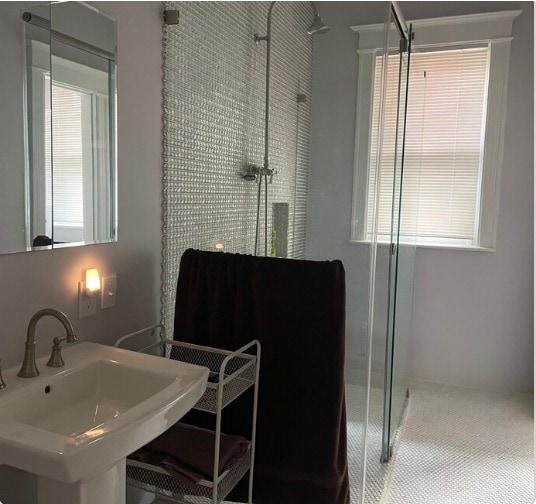 709 S Fred Shuttlesworth Cir, Cincinnati, OH 45229 - photo 5