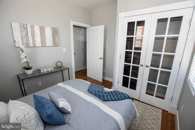 2 17th St SE unit 202, Washington, DC 20003 - photo 7