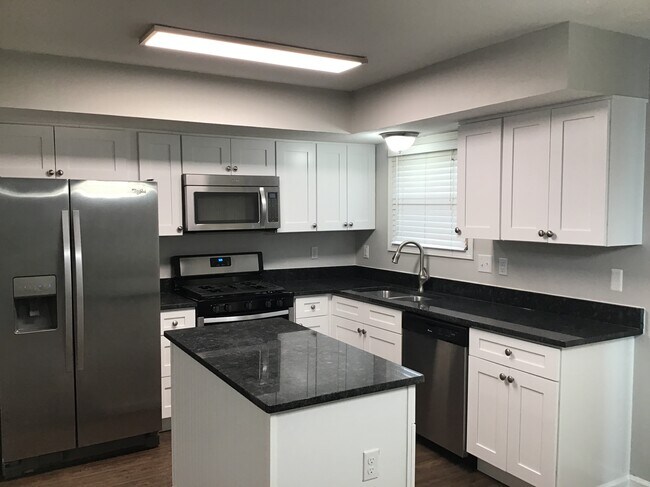 22 Liberty Ridge Ave, Powell, OH 43065 - photo 2