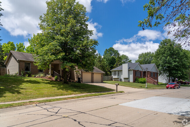 Residents of Cedar Lake love having sidewalks throughout their neighborhood.