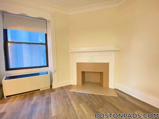 62 Boylston St Unit 422, Boston, MA 02116