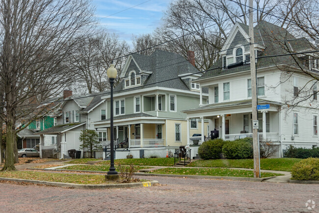 Just outside High Wine is a smaller area with closer homes that have smaller lots in West Bluff.
