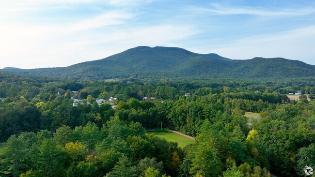 NH_Ascutney_ 556646_V1_P2_101524