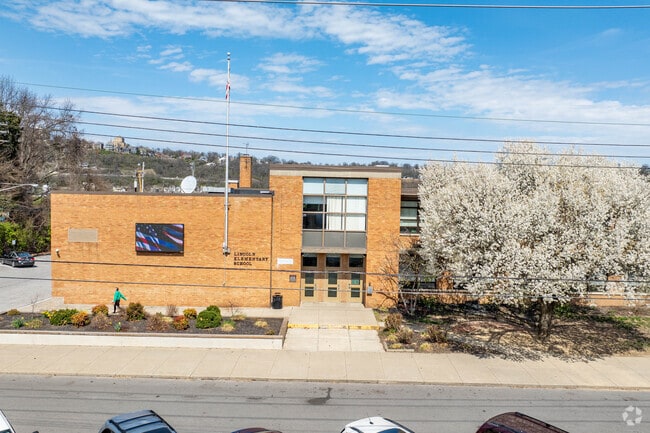 Lincoln Elementary School