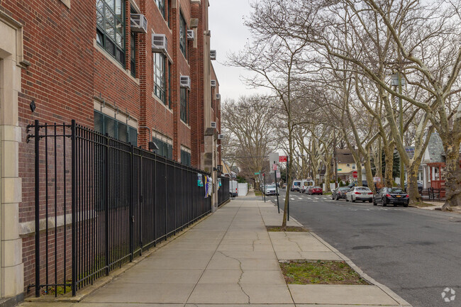PS 360 is located at 199-10 112th Avenue in St. Albans, NY.