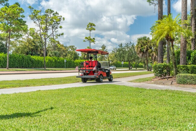 The golf courses near Sugar Pond Manor NH are some of the best in the area.