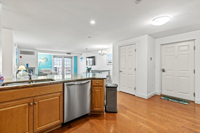 Grand Victorian unit 401, Old Orchard Beach, ME 04064 - photo 5