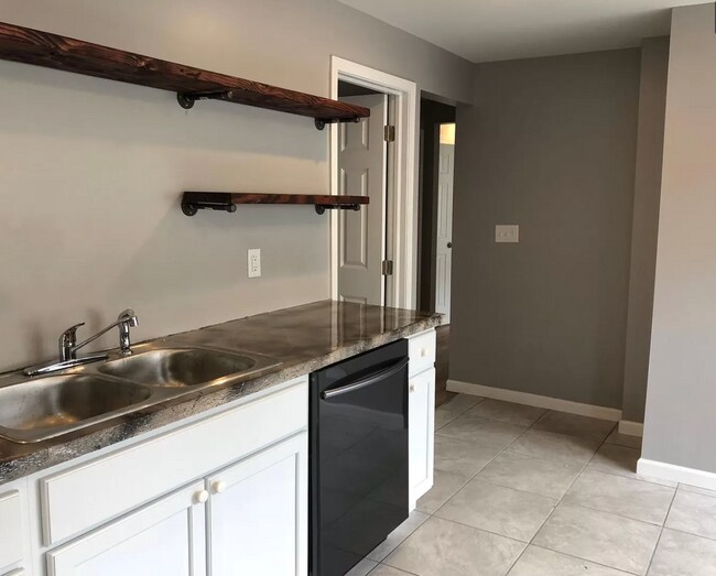 402 W Ferry St unit 1, Buffalo, NY 14213 - photo 6