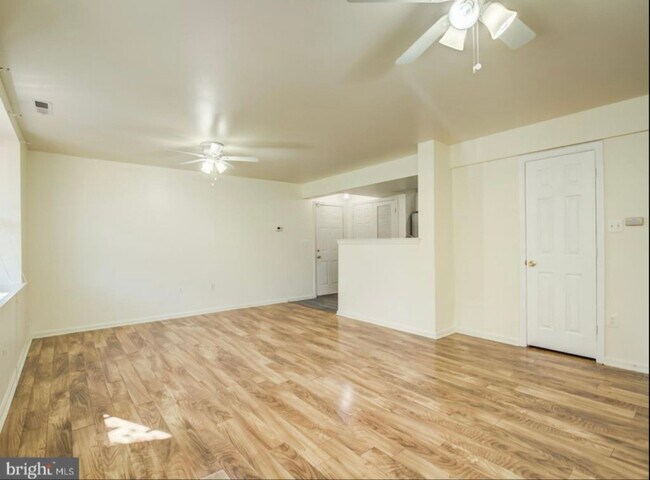 345 Oakdale Place NW, Washington, DC 20001 - photo 5
