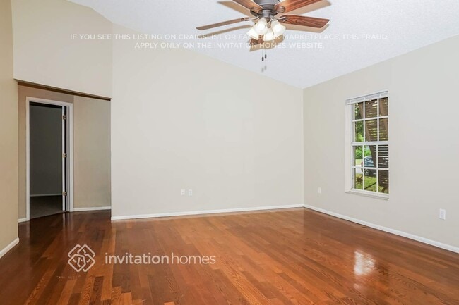 756 Leeward Rd, Venice, FL 34293 - photo 4