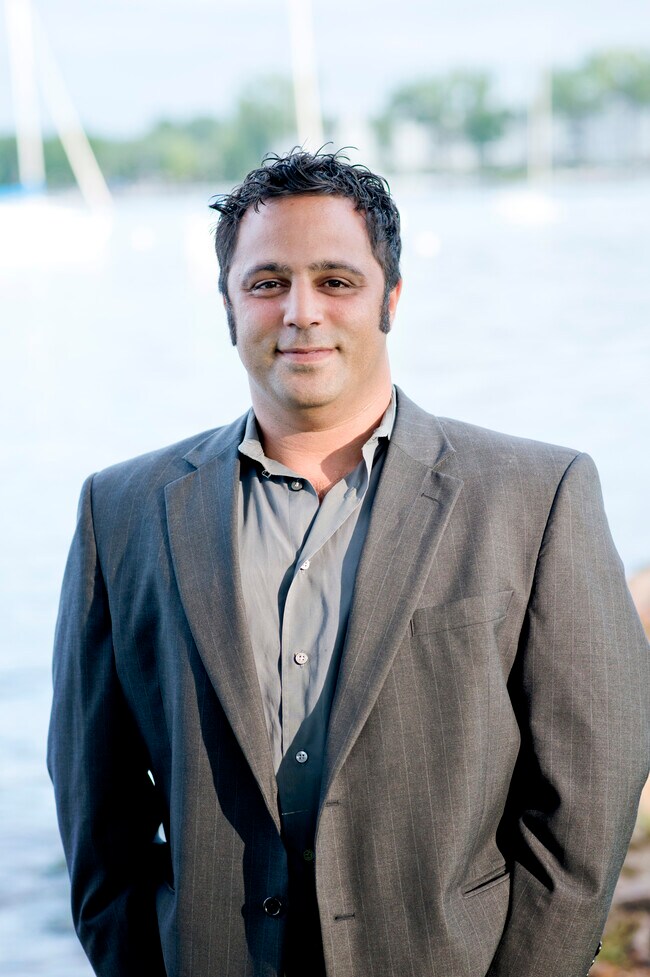 Areyan Hashemi-Rad