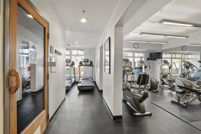 Aqua Condominiums unit 1016, Long Beach, CA 90802 - photo 6