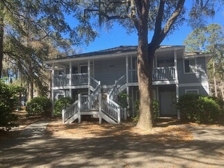 601 Battery Ln Unit Parris Island Gate, Beaufort, SC 29902
