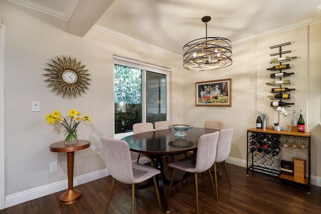 4528 Colbath Ave, Sherman Oaks, CA 91423 - photo 4