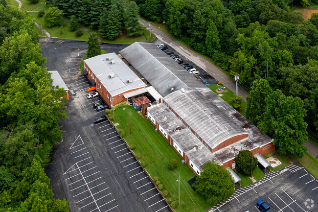 St. Mary of the Knobs Catholic School has 7 full time teachers.