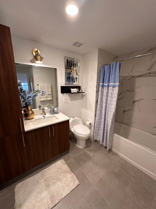 1849 Madison St unit B8, Hollywood, FL 33020 - photo 6