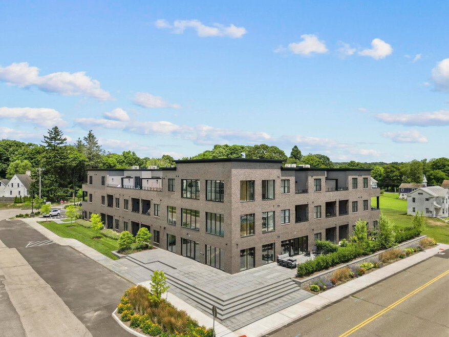 The Grand, Clinton, CT 06413 - photo 1