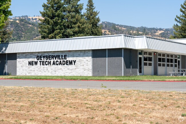 Geyserville New Tech Academy is a newly built school serving the Geyserville community.