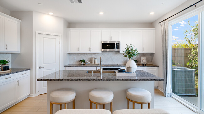 3255 Sprout Paseo unit 36035610, Ontario, CA 91761 - photo 5