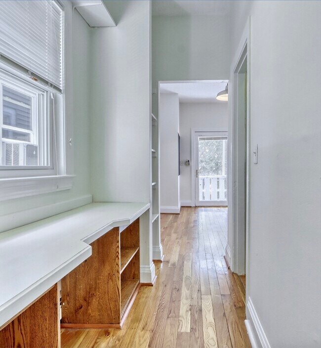 14 Holton St unit 1, Medford, MA 02155 - photo 3