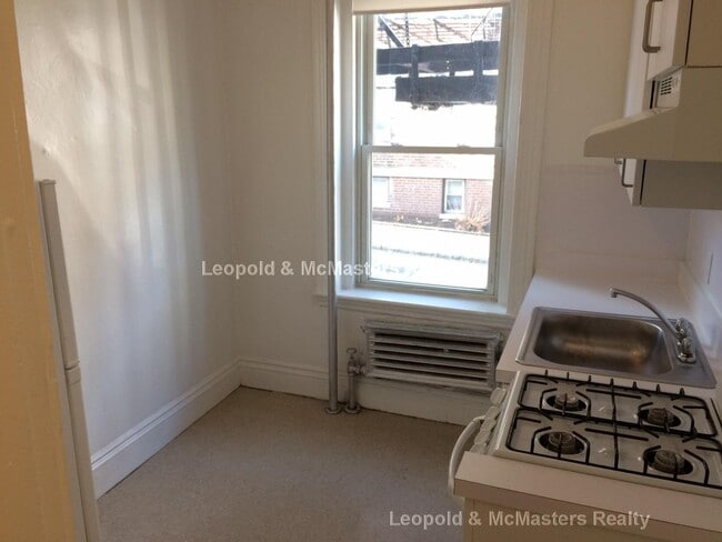 99 Warren St unit 7, Boston, MA 02135 - photo 6