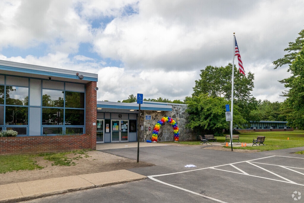 Hancock Elementary School Rankings Reviews Homes com Hancock Elementary School Rankings Reviews Homes com