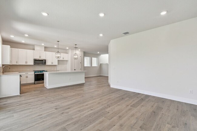 28778 Orange Berry Dr unit 38199489, Wesley Chapel, FL 33543 - photo 7