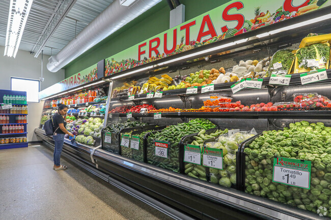 Rodriguez Supermarket offers Black Hills fresh produce, meats, and more.