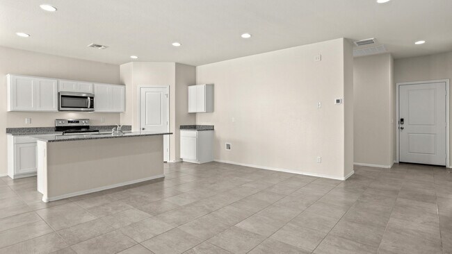 2769 Shanley Ave unit 36202138, Apache Junction, AZ 85120 - photo 5