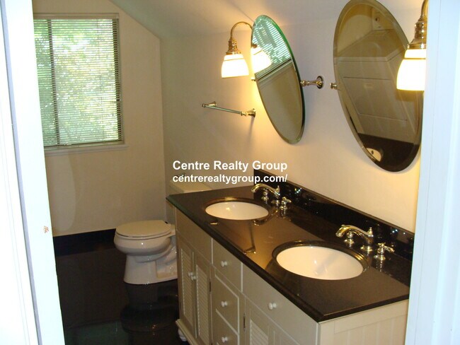 184 Austin St unit 2, West Newton, MA 02465 - photo 6