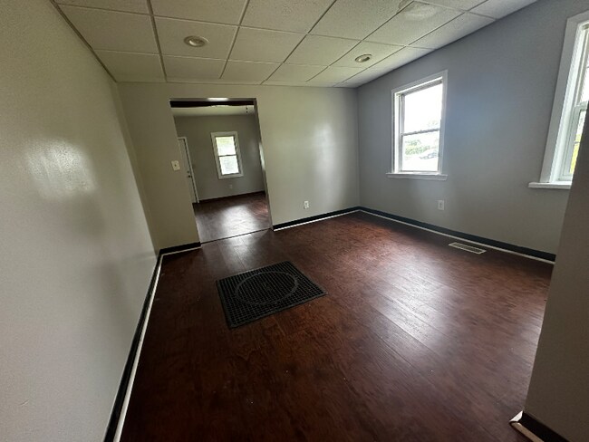 7315 Windsor Mill Rd, Windsor Mill, MD 21244 - photo 6