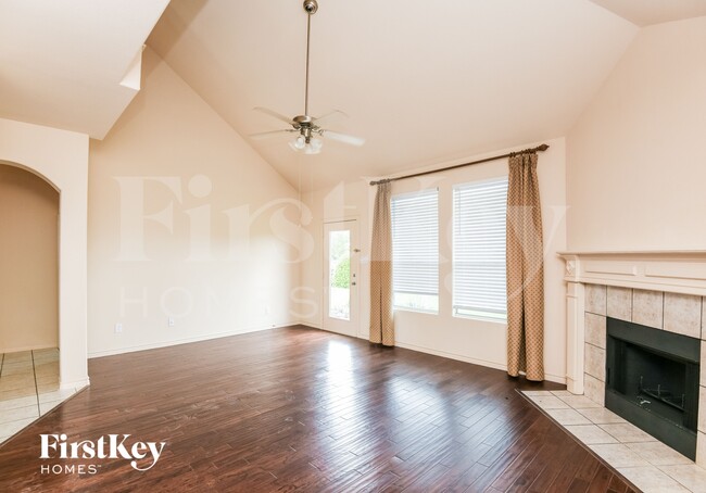 1104 Sawmill Pass, Haslet, TX 76052 - photo 3