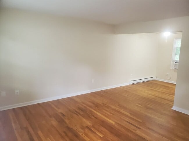 117 S Shenandoah Ave, Front Royal, VA 22630 - photo 6