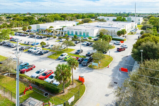 High Ridge residents can send K-5 children to nearby Rolling Green Elementary School.