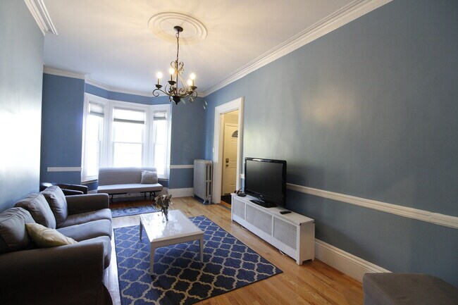 196 Dorchester St unit 1, Boston, MA 02127 - photo 2