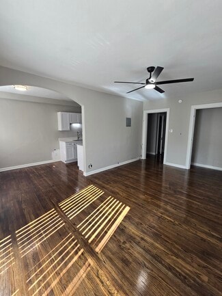 522 W Adams St, Muncie, IN 47305